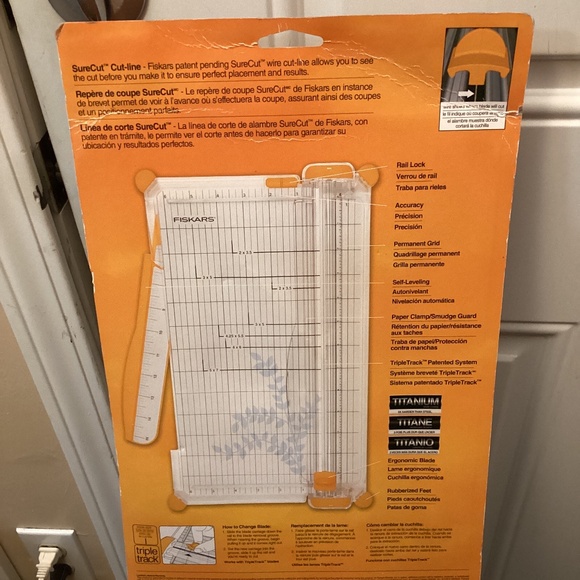 NEW Fiskars SureCut Scrapbooking Paper Trimmer 12" Cut - Orange - Picture 4 of 5